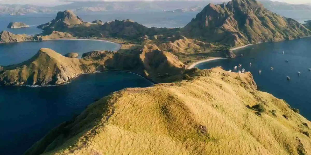 Padar Island - KomdoLuxury