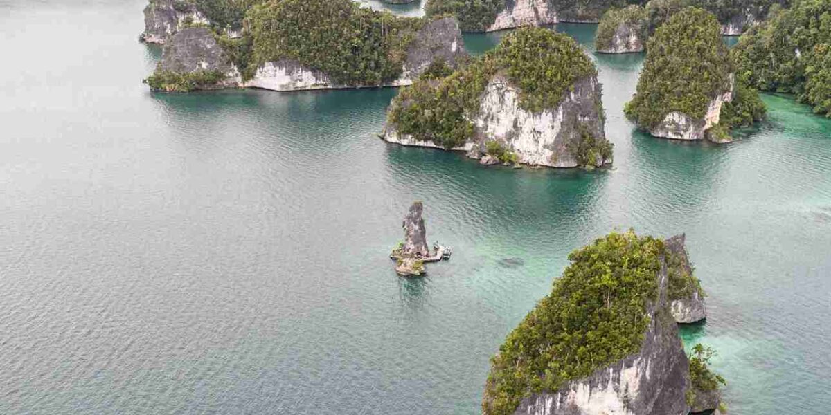 Bird's view Batu Pensil, Raja Ampat