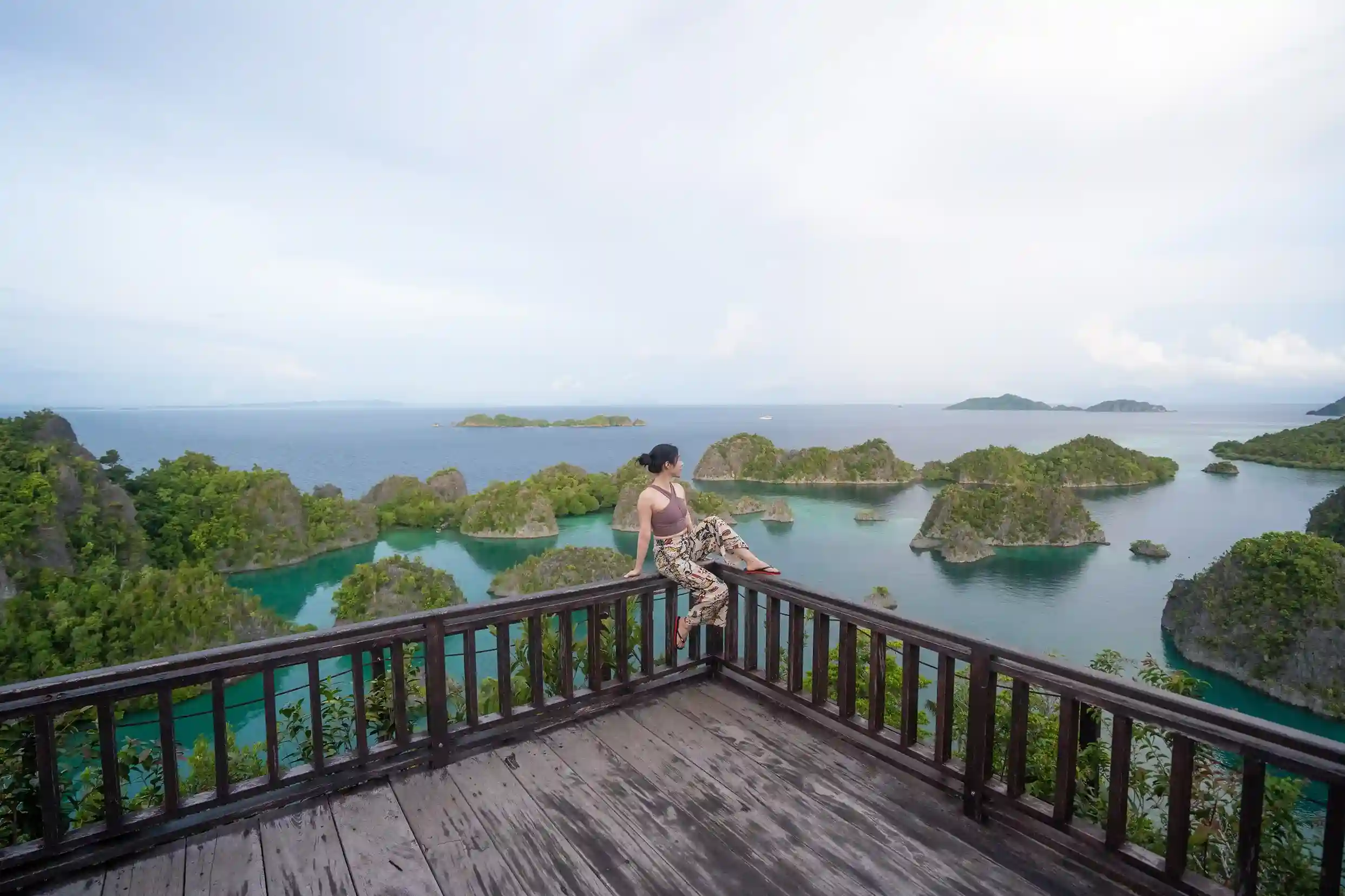 Drone View Piaynemo, Raja Ampat - KomodoLuxury