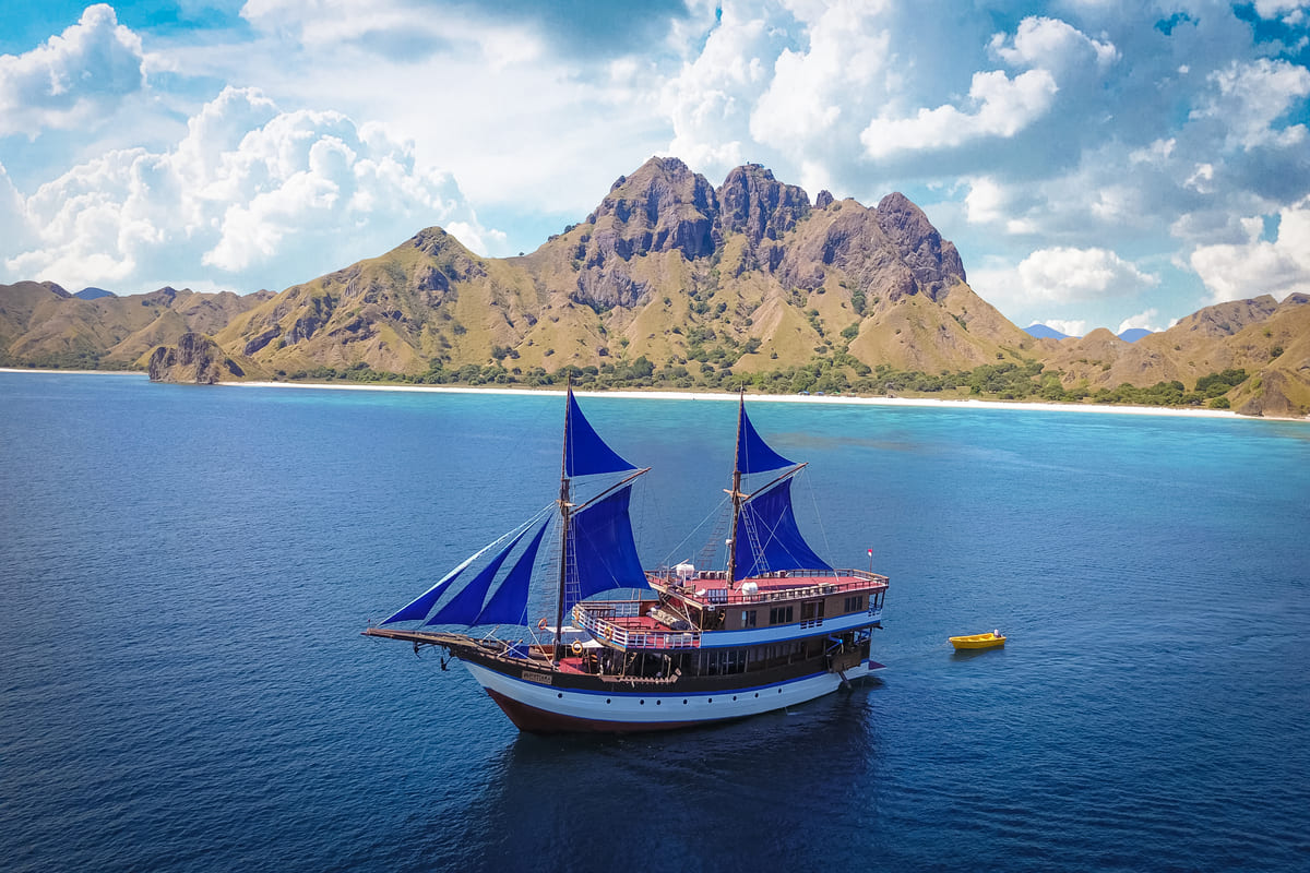 Boat Party Komodo