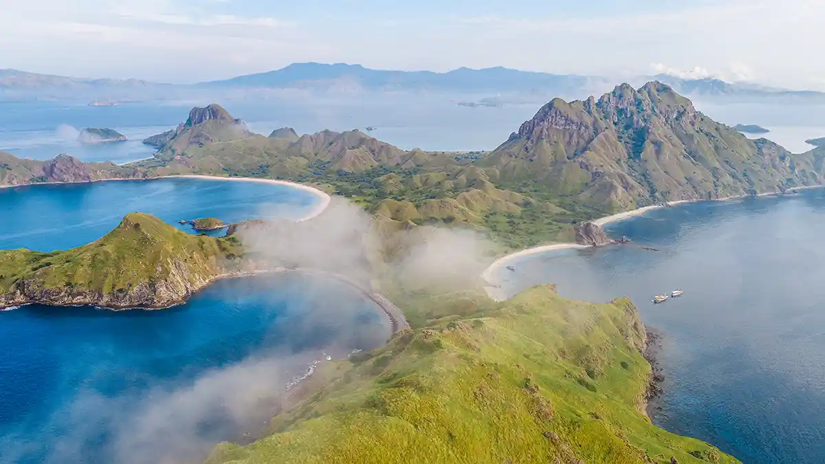 Padar Island Destination | Komodo National Park | Komodo Luxury