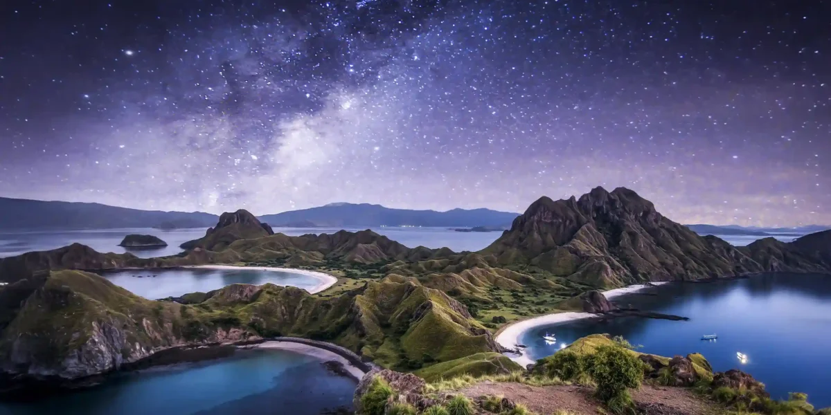 Padar Island Milky Way | Komodo Luxury