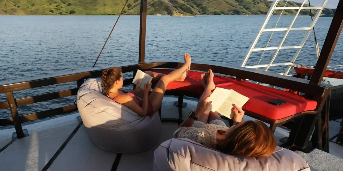 Raja Ampat Liveaboard | Komodo Luxury