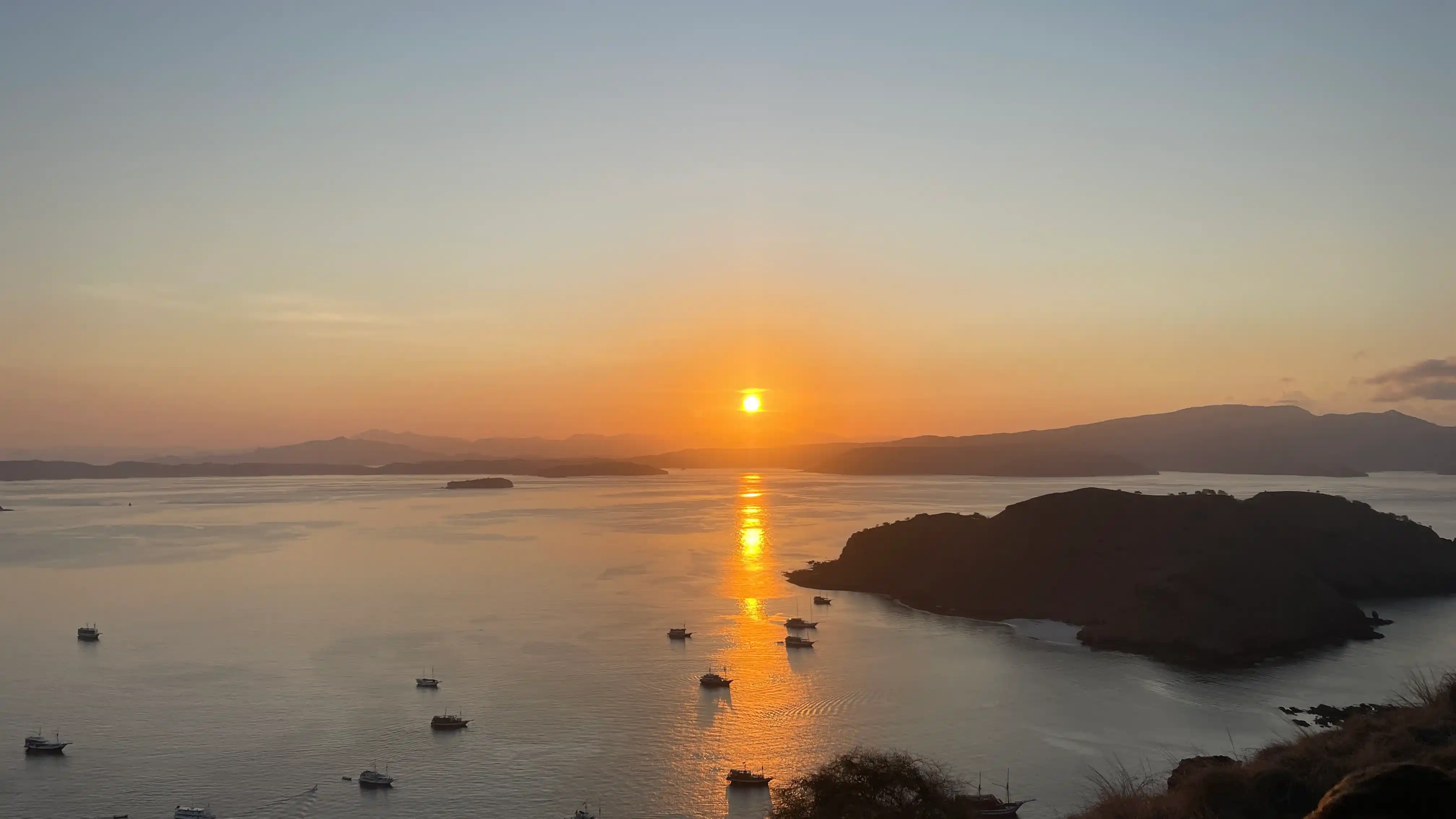 Sunrise at Top of Padar Island | Trekking Activity | Komodo National Park | Komodo Luxury