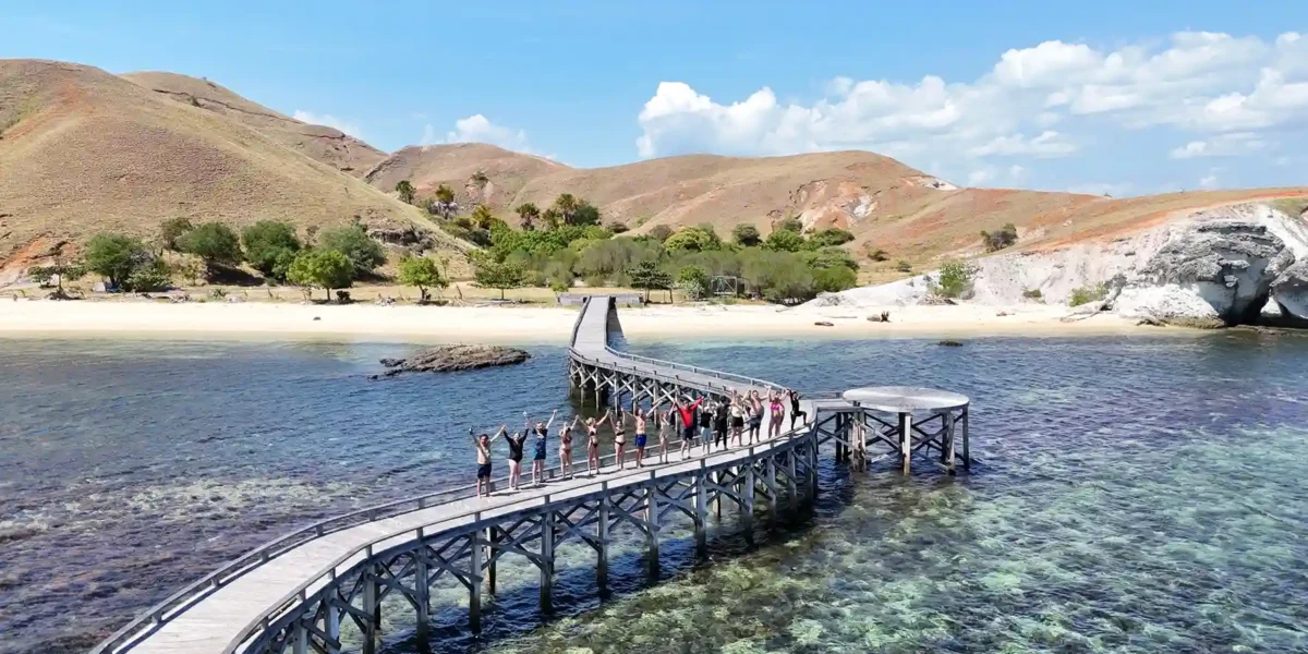 Sebayur Island on Komodo National Park | Komodo Tour Packages | Komodo Luxury