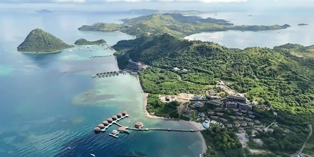 Top Luxury Overwaters Resorts in Labuan Bajo | Luxury Hotels in Labuan Bajo | Luxury Hotels in Komodo | Komodo Luxury