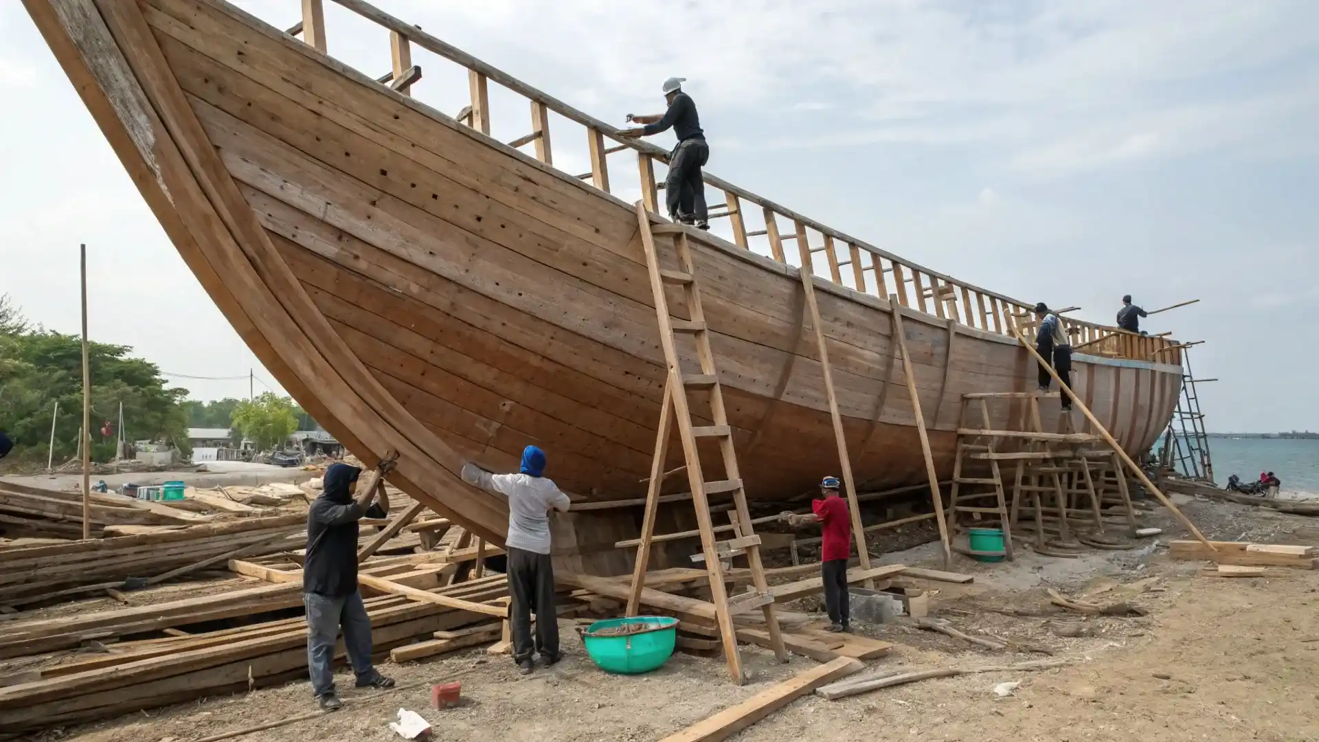 Boat Design | Komodo Luxury