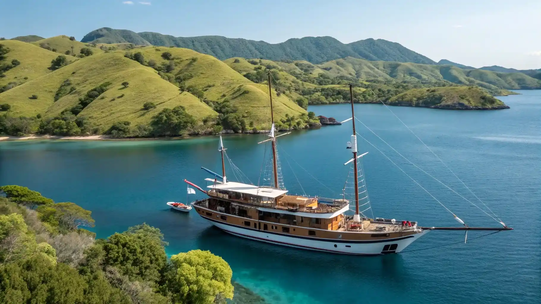Boat for Sale | Komodo Luxury