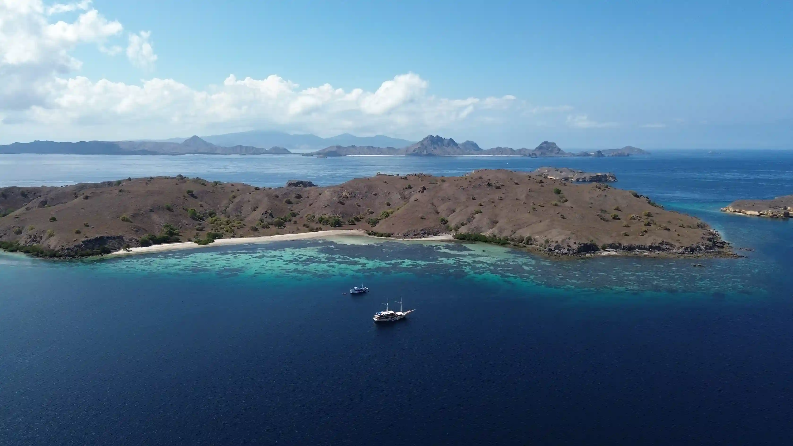 Komodo Island | Komodo Island Tour | Komodo Luxury