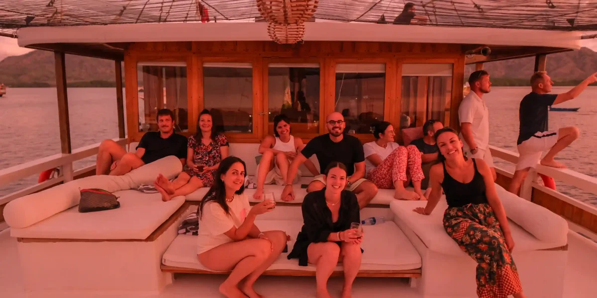 Shared Yacht Charter | Komodo Luxury