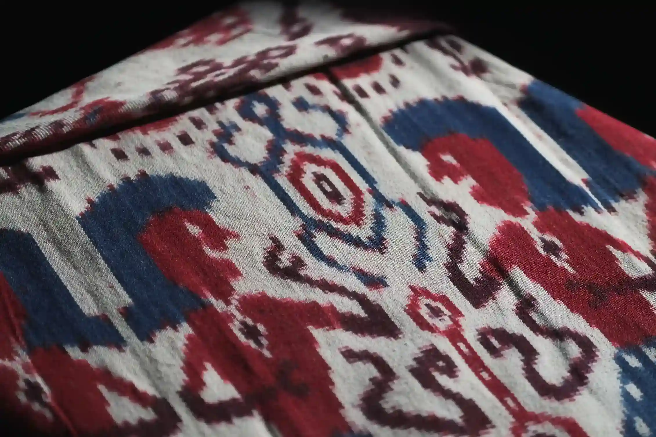 Kain Tenun Motif Mermaid & Udang | Heritage Tenun | Komodo Luxury